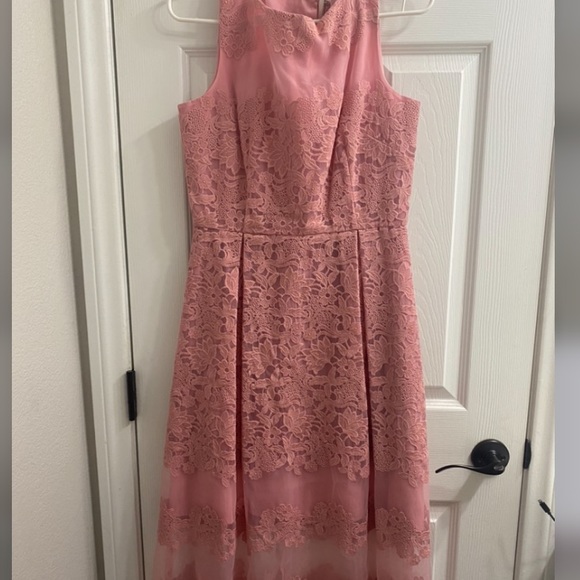 Pink Laced Design - Picture 2 of 3